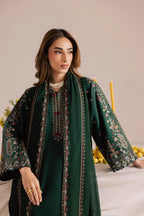 Cross Hatch 3Pc Embroidered Lawn Dress - Embroidery Detail | MEHRAAH