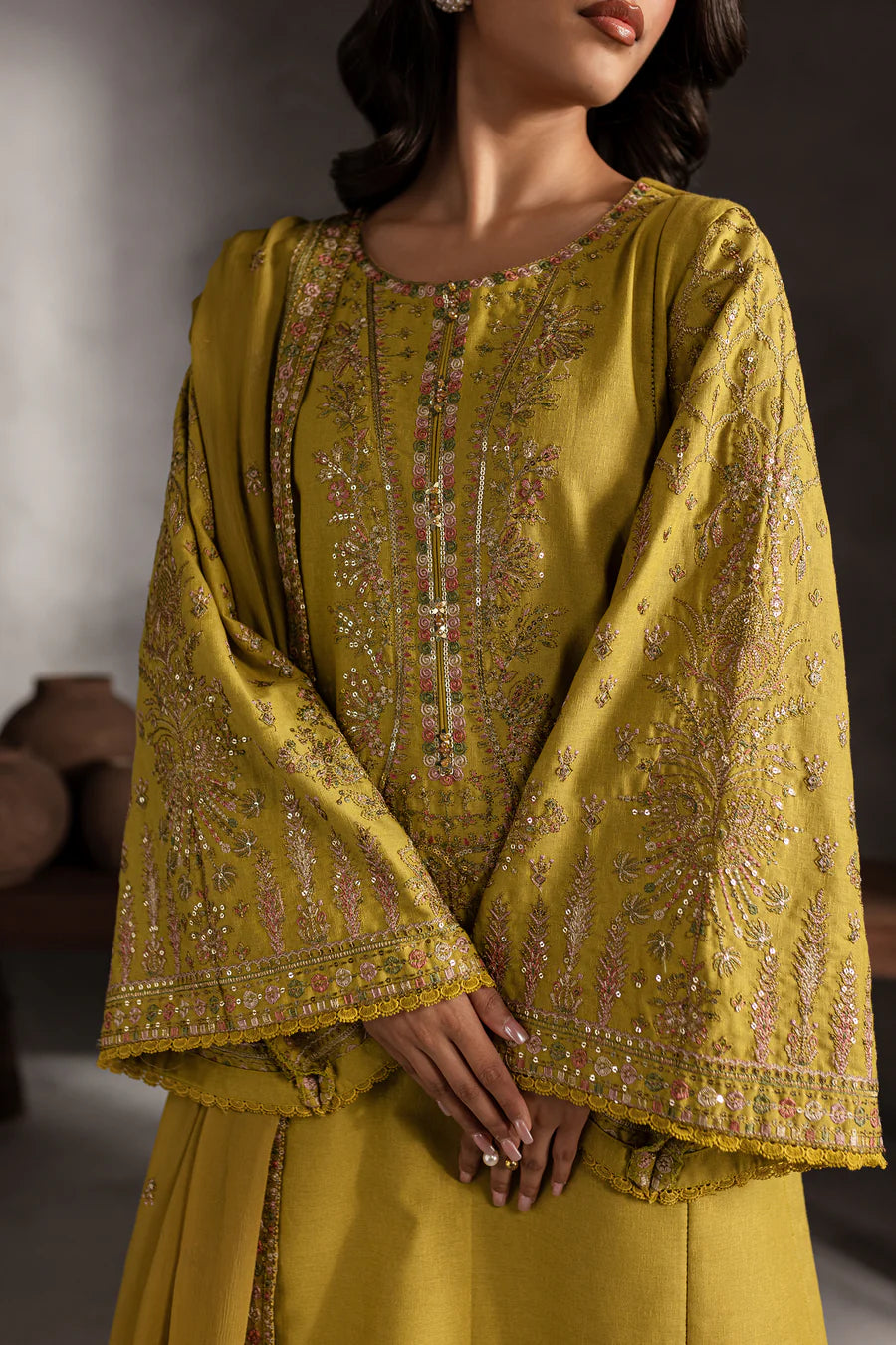 Medalion 3Pc Embroidered Lawn Dress - Back View | MEHRAAH