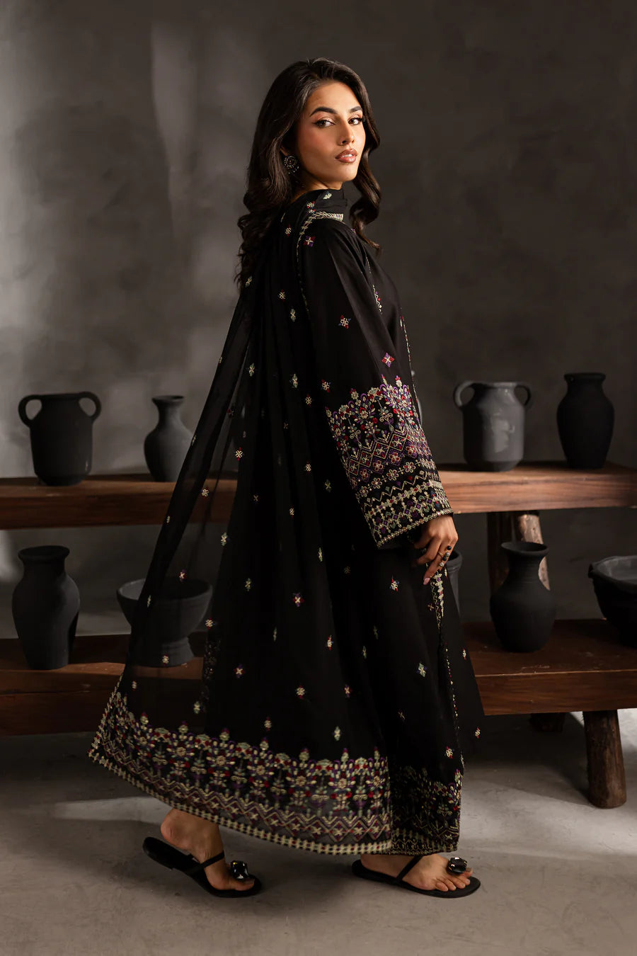 Mosaic 3Pc Embroidered Lawn Dress - Full Look | MEHRAAH